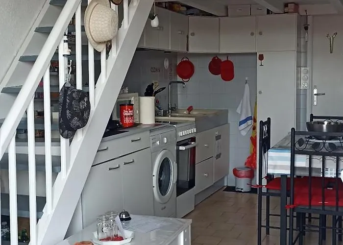 Les Palmiers Apartment